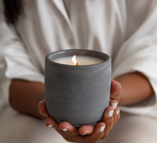 Best fall candle scents to make your home smell like autumn